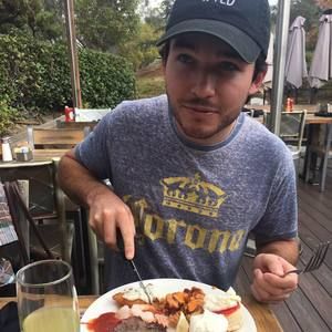 Meet your Posher, Connell